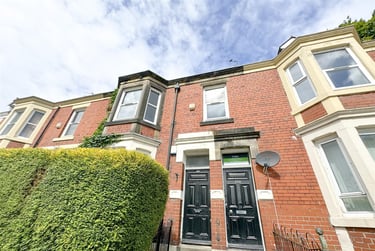 5 bed house, Helmsley Road, Jesmond Vale, Newcastle, NE21PP - Image 1